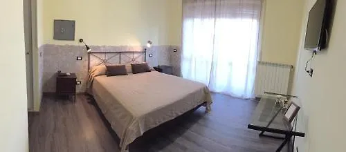 לינה וארוחת בוקר Vatican Living רומא